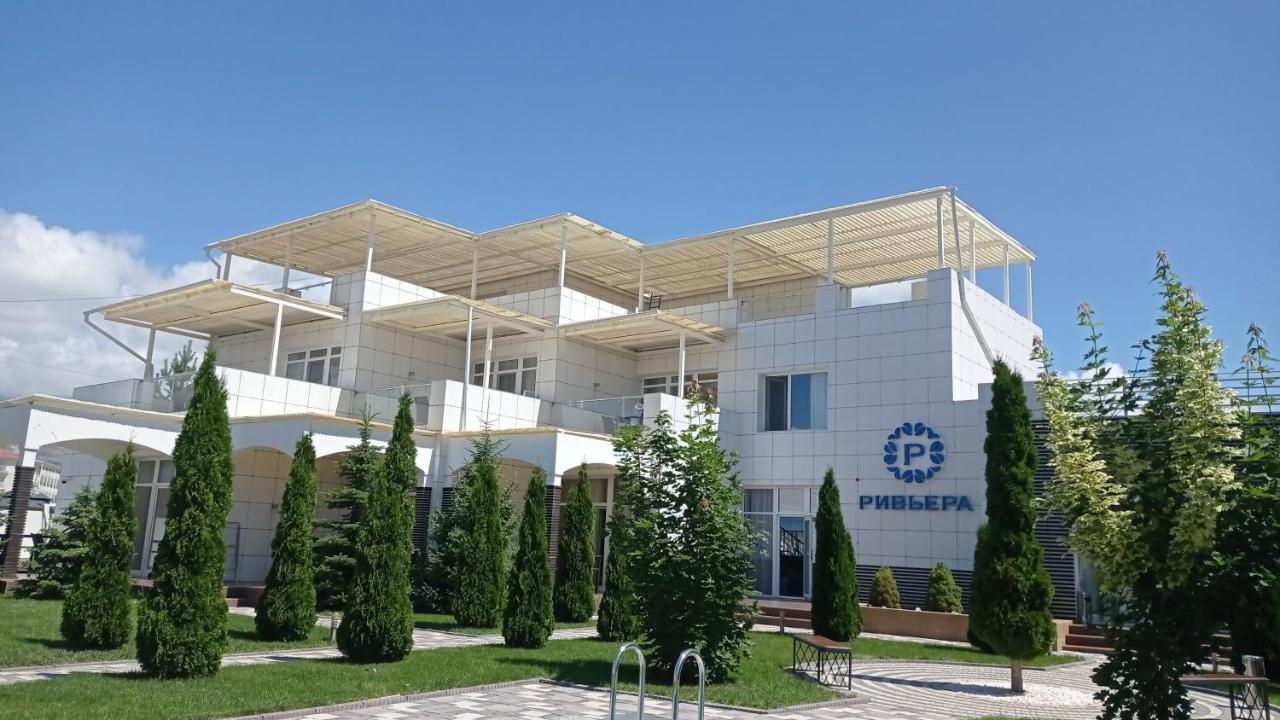 Гостевой Дом Ривьера Hotel Cholpon-Ata Exterior photo